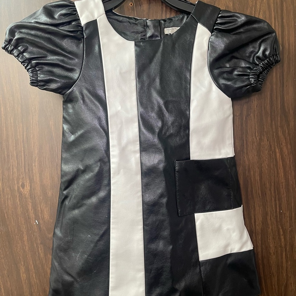 Habitual Gray and Black Sheath Dress with Puff Sleeves